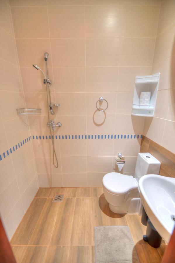 Enormous 3Bedrooms Seafront With Balcony Pdeh1-1 Sliema Kültér fotó