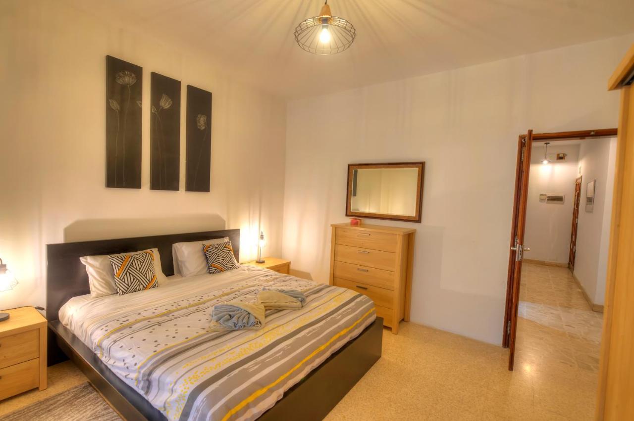 Enormous 3Bedrooms Seafront With Balcony Pdeh1-1 Sliema Kültér fotó