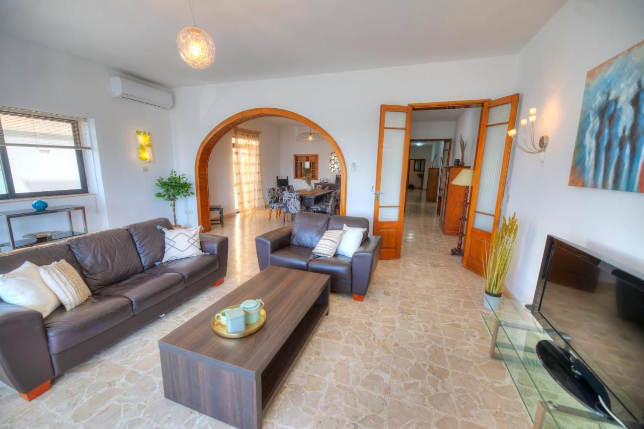 Enormous 3Bedrooms Seafront With Balcony Pdeh1-1 Sliema Kültér fotó
