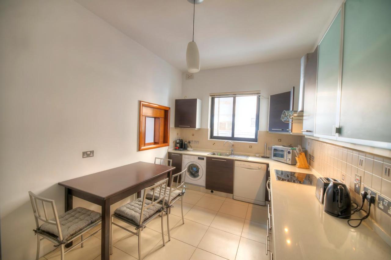 Enormous 3Bedrooms Seafront With Balcony Pdeh1-1 Sliema Kültér fotó