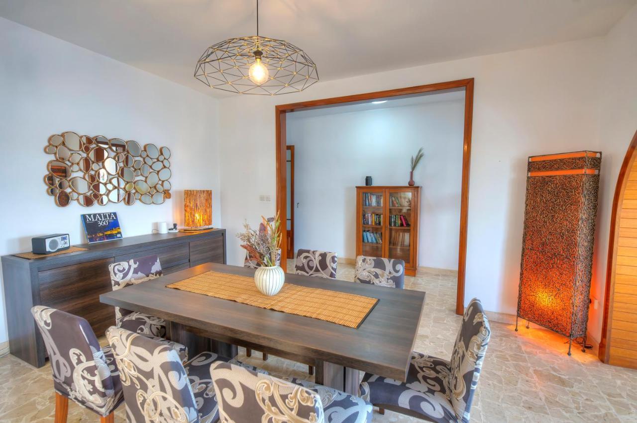 Enormous 3Bedrooms Seafront With Balcony Pdeh1-1 Sliema Kültér fotó